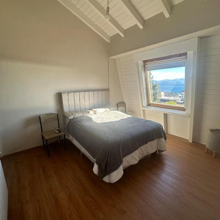 Departamento céntrico, vista al lago - Apartamento de 2 dormitorios - 5