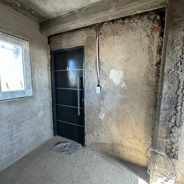 Departamento céntrico, vista al lago - Apartamento de 2 dormitorios - 13