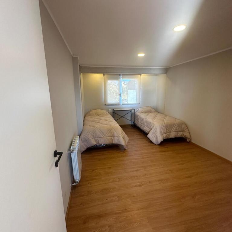 Departamento céntrico, vista al lago - Apartamento de 2 dormitorios - 15