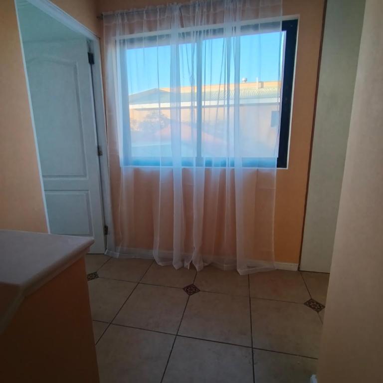 Casa privada en condominio - Three-Bedroom House - 7