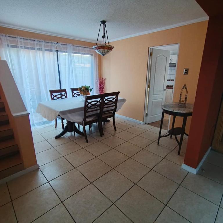 Casa privada en condominio - Three-Bedroom House - 13