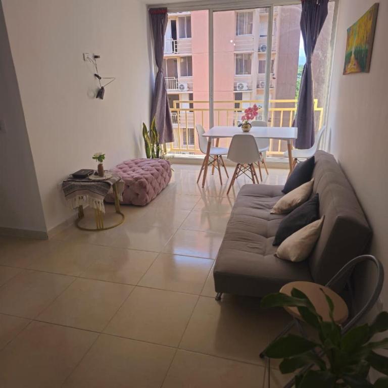 Apartamento 801 - VILLA BOLIVARIANA - Apartamento de 3 dormitorios - 2