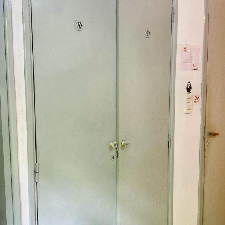 Hostal de Luz - Large Double Room - 8