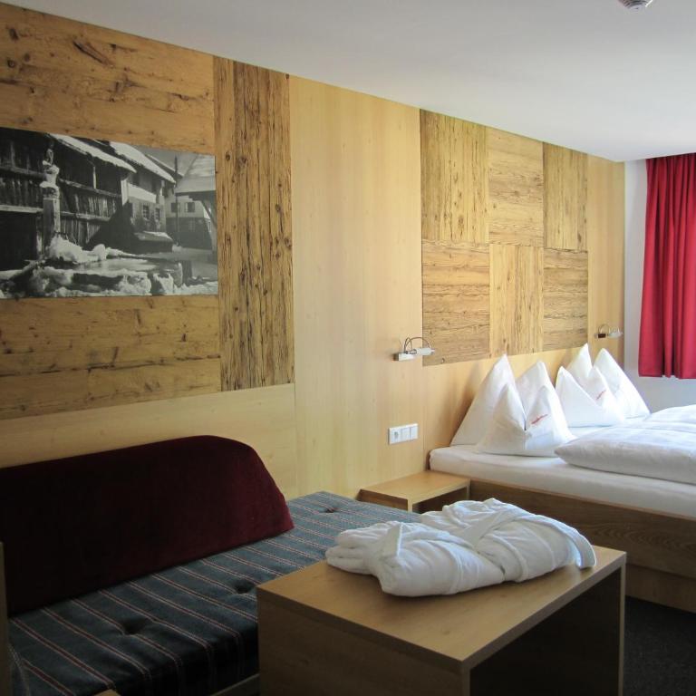 Elisabeth Serfaus inkl der SUPER SOMMER CARD im SOMMER 2026 - Deluxe Doppelzimmer mit Balkon - 7