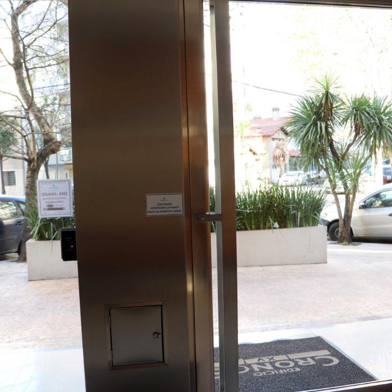 3 ambientes en La Perla a 2 cuadras del mar - Apartamento de 3 dormitorios - 10