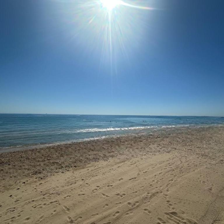Beach House Renata - Three-Bedroom House - 31