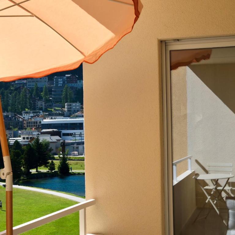 Luxury Lakefront Apartment - Apartment mit Seeblick - 10