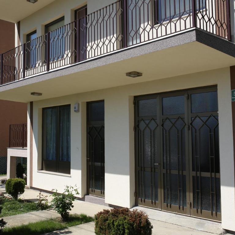 Pearl - 240m2 family house - Kuća sa 3 Spavaće Sobe - 2