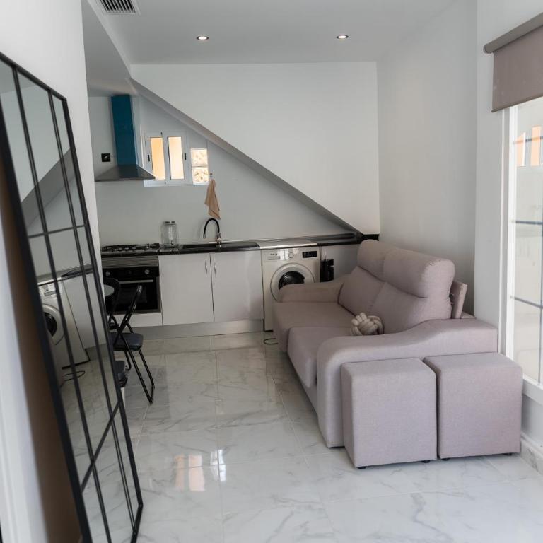 Villa para 12 personas en Santa Pola, frente a isla Tabarca - Four-Bedroom Vacation Home - 29