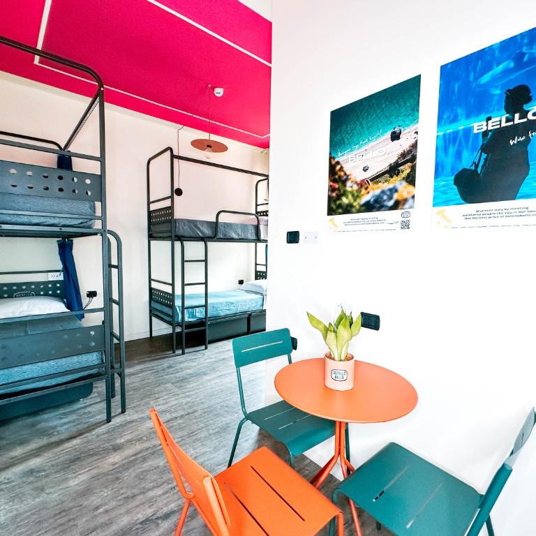 Ostello Bello Bologna - Bed in 5 bed Mixed Dormitory - 10