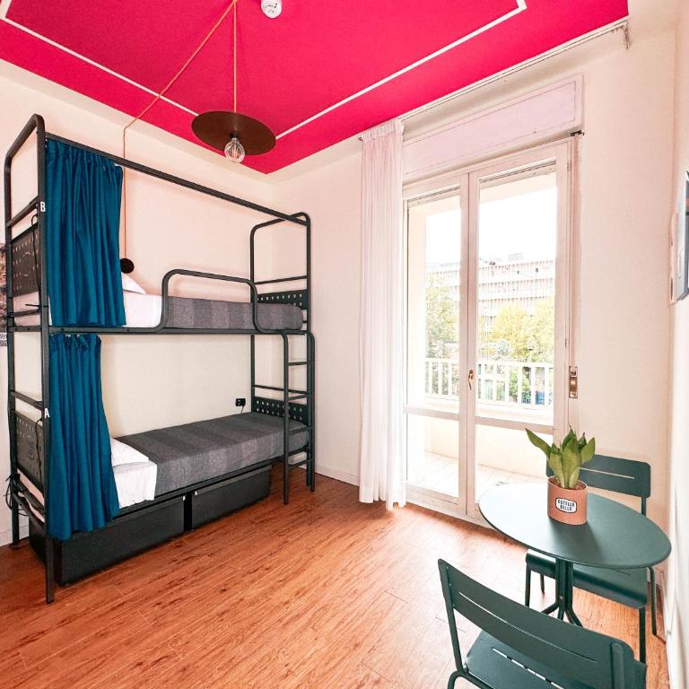 Ostello Bello Bologna - Posto Letto in Dormitorio Femminile per 4 Persone - 6