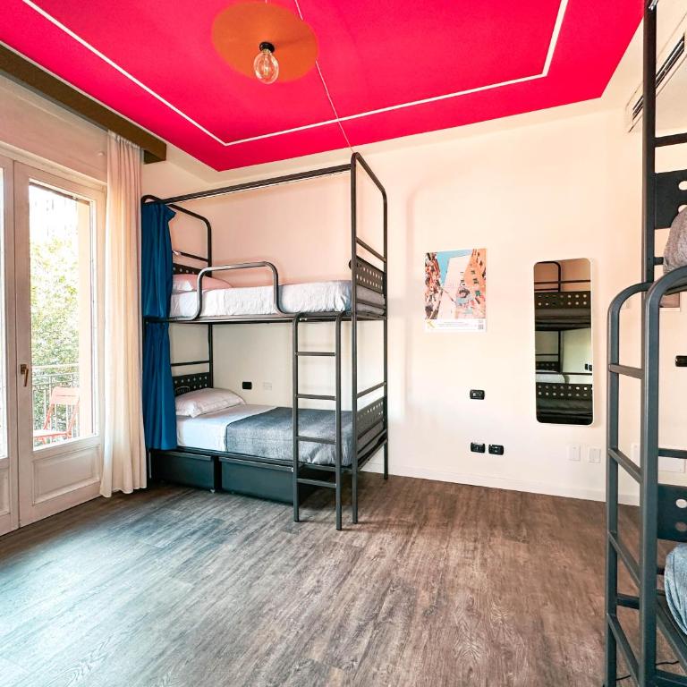 Ostello Bello Bologna - Posto Letto in Dormitorio Misto con 4 Letti - 7