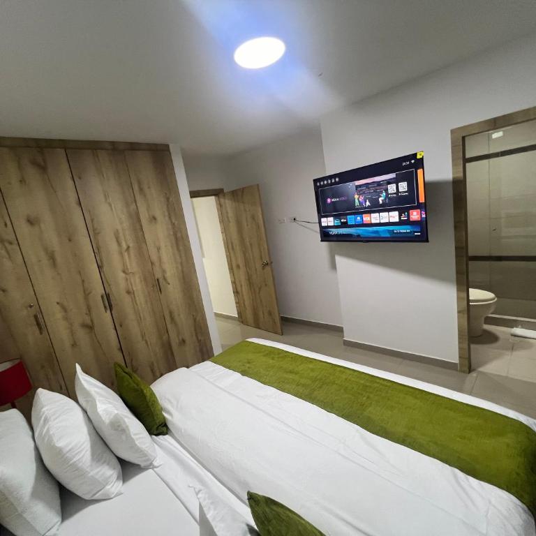 Aparta Suites La Flora- Infinity Living - Apartamento de 2 dormitorios - 68