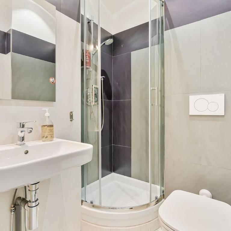 Via Veneto 333 Modern Apartment Free Parking - Appartamento con 2 Camere da Letto - 11