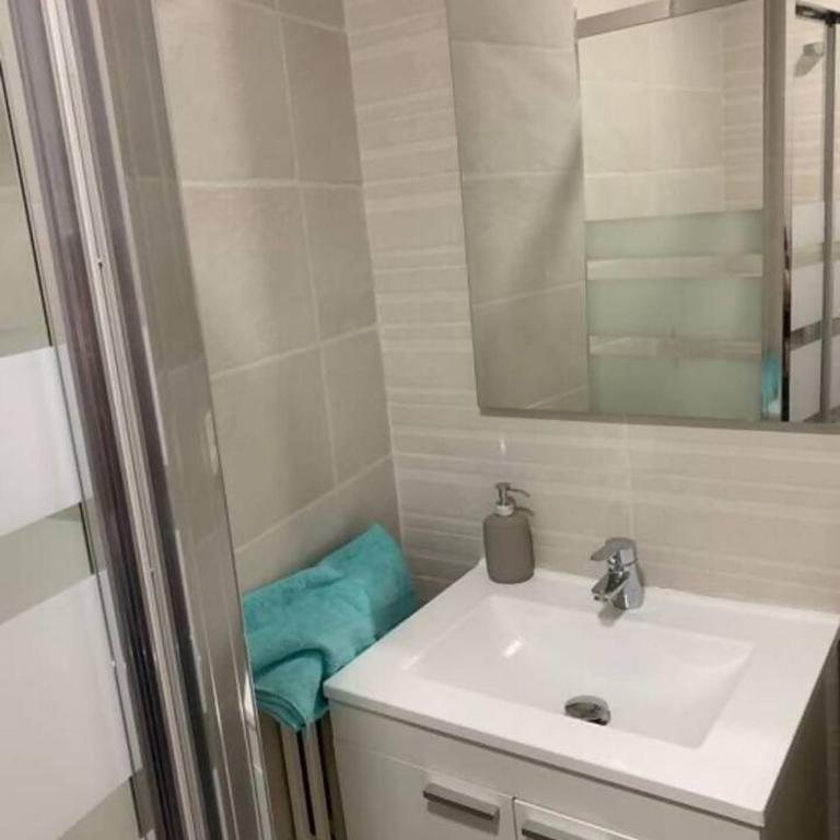 CASA TITA PLAZA MAYOR a 1 minuto, 5 baños - Apartment - 17