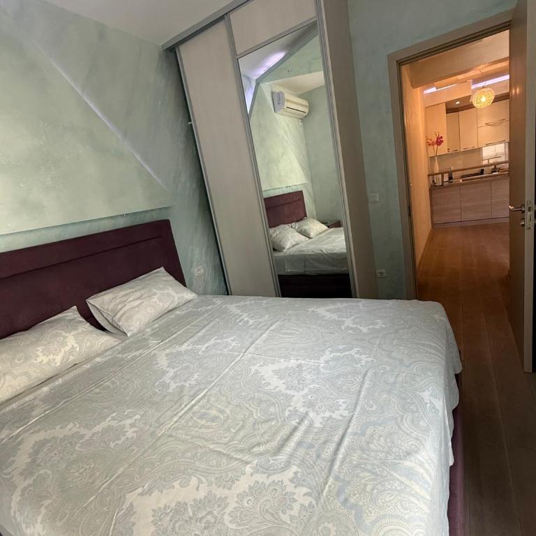 Apartment Seaview Budva - Apartman sa Pogledom na More - 4