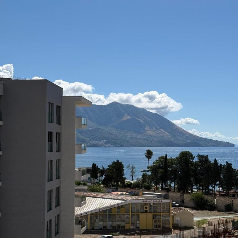 Apartment Seaview Budva - Apartman sa Pogledom na More - 2