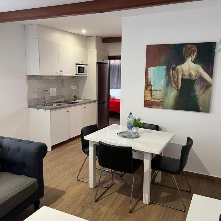 Farah - Two-Bedroom Apartment - 1
