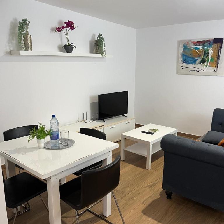 Farah - Two-Bedroom Apartment - 2
