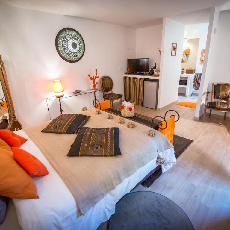 Villa Ambrosia - Deluxe Double Room - 2