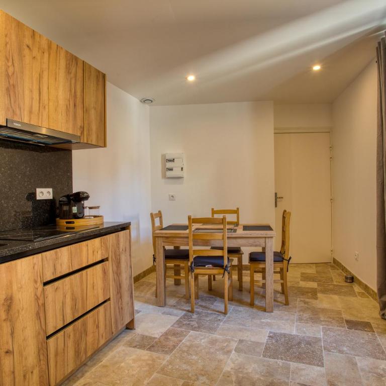 2 pièces, centre historique, "Sarladina" - Appartement 1 Chambre - 10