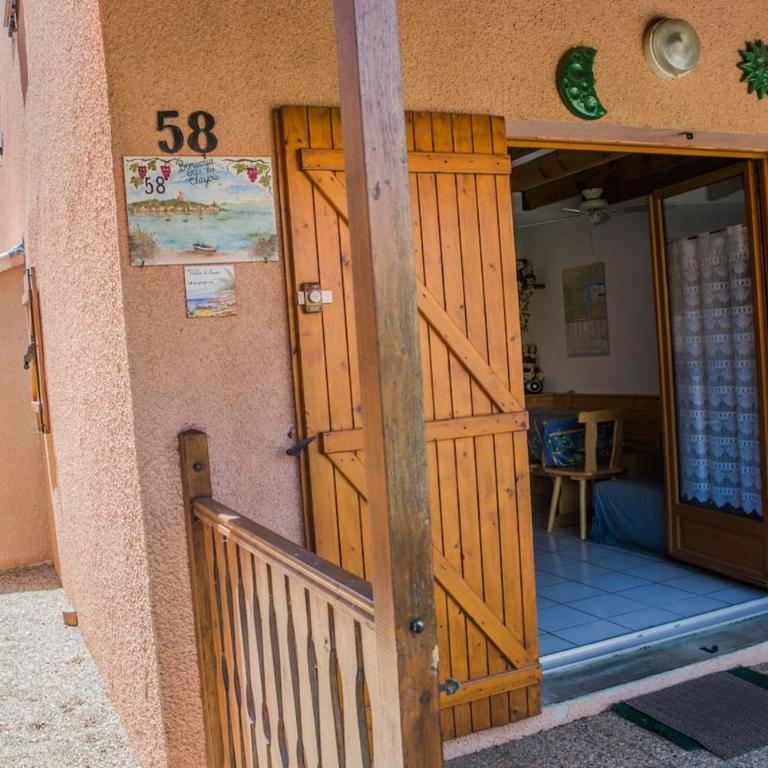 Petite maison à 300m de la plage - Two-Bedroom House - 9