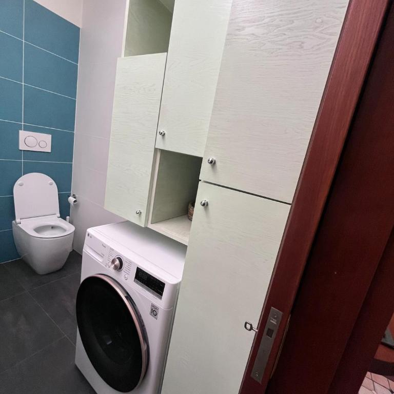 Rome full apt 4 people close to Colosseum Mao house - Appartamento con 2 Camere da Letto - 14