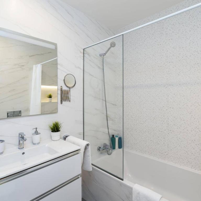 Villa Aqualava 1 by Villa Plus - Villa - 11