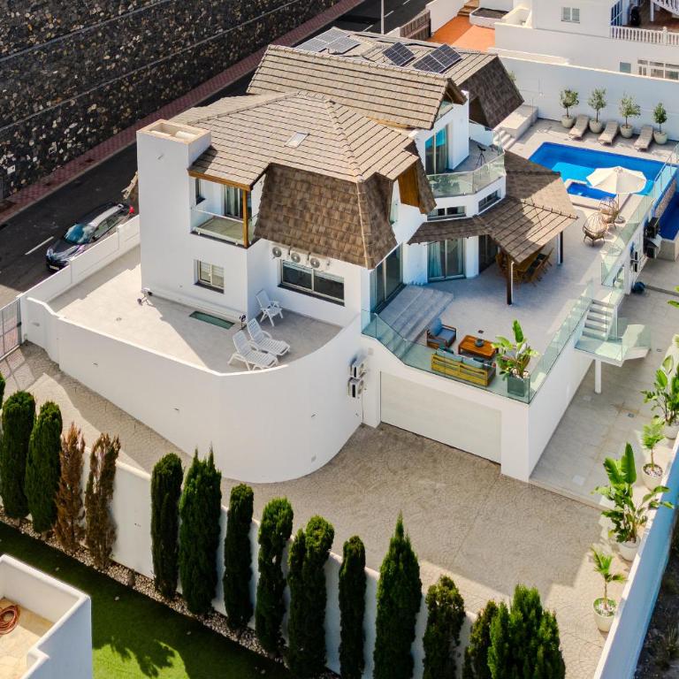 Casa Roque del Mar Private Villa with Heated Saltwater Pool, Jacuzzi & Ocean Views - Villa - 54