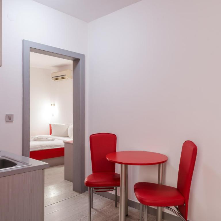 Apartmani Šumadija 17 - Apartman s 1 Spavaćom Sobom i Balkonom - 7