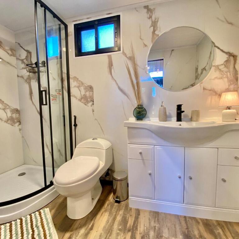 Cozy, tiny house, walking distance from the ocean - Casa con 1 dormitorio - 4