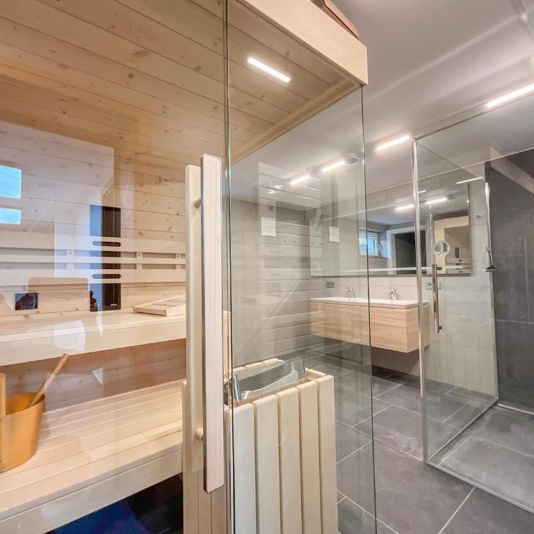 Sunnyside Mountain Chalet - Haus mit 7 Schlafzimmern - 2