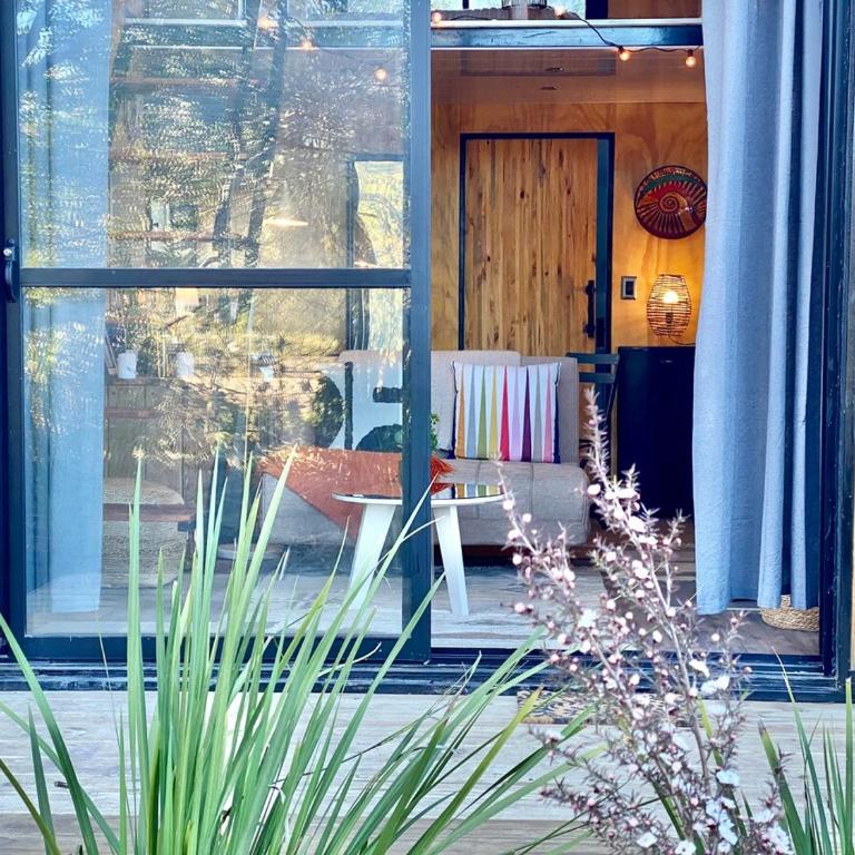 Cozy, tiny house, walking distance from the ocean - Casa con 1 dormitorio - 70