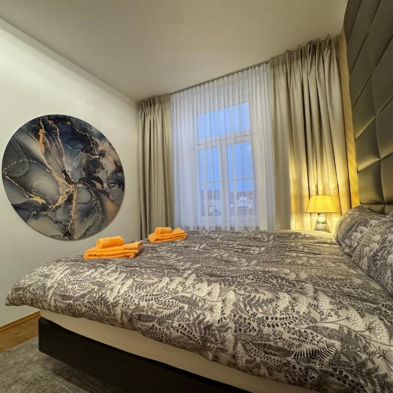 Isartor Rooms - SHARED BATHROOM - Chambre Lit Queen-Size avec Salle de Bains Commune - 3