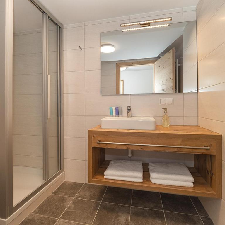 ARLhome - Zuhause am Arlberg - Deluxe Doppelzimmer - 2