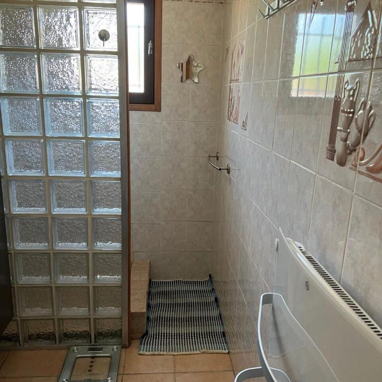 La maison de Claude avec terrasse et piscine - Villa 3 Chambres - 15
