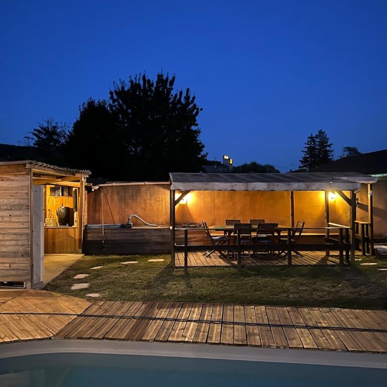 La maison de Claude avec terrasse et piscine - Villa 3 Chambres - 4