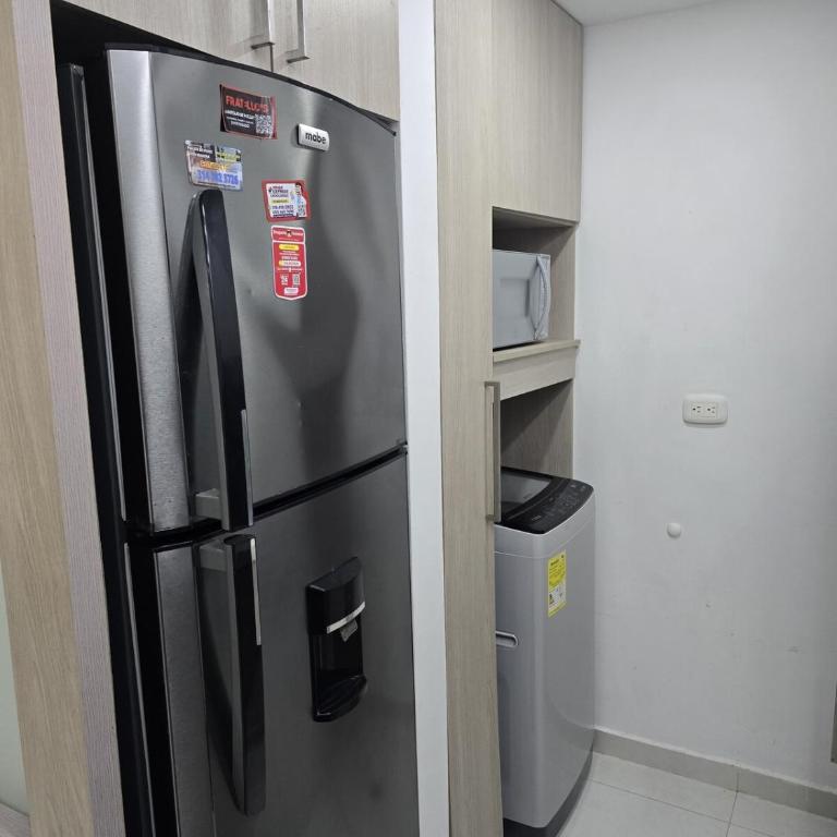 Apartamento Cerca al Mar Cartagena - Three-Bedroom Apartment - 10