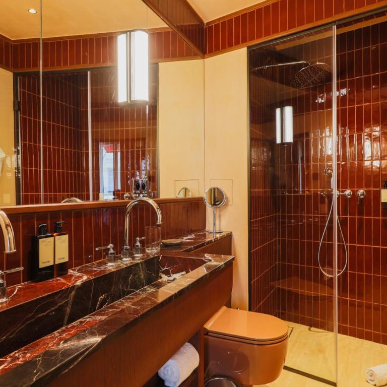 Hôtel Confidentiel - Louvre - Chambre Prestige - 22