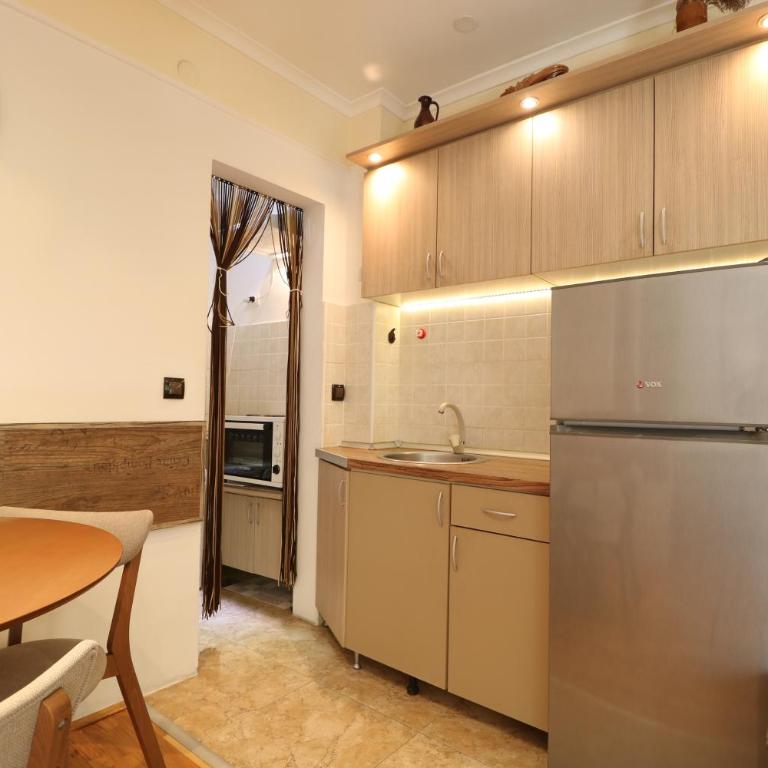 Studio Apartman Vladar - One-Bedroom Apartment - 10