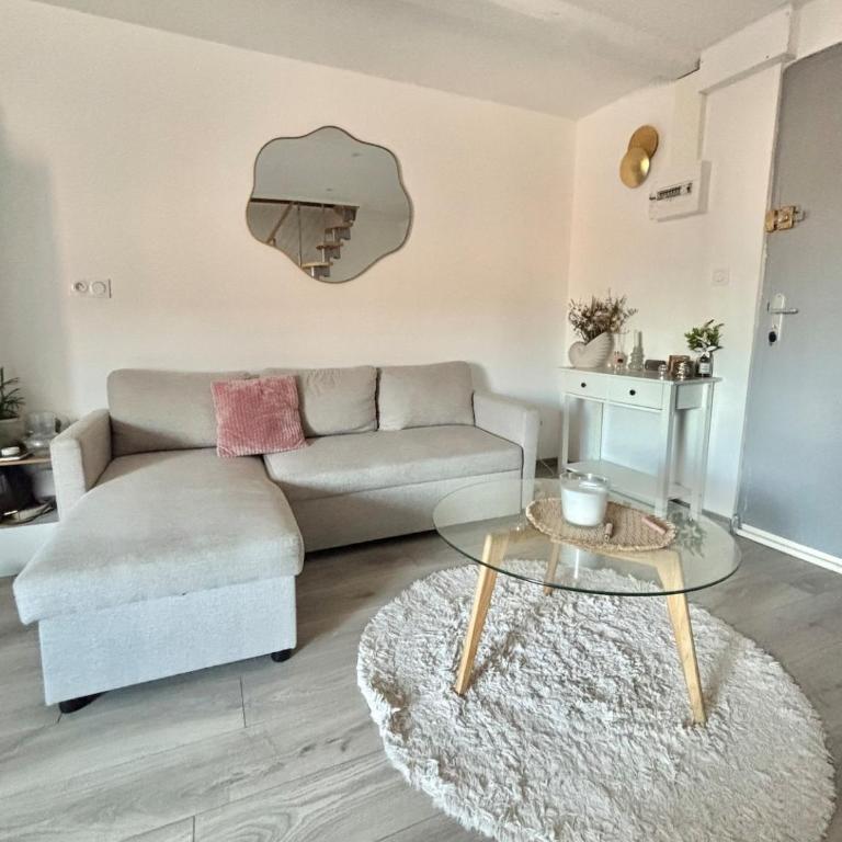Climatisé , Refait à neuf et centre ville - Apartamento de 1 dormitorio - 1