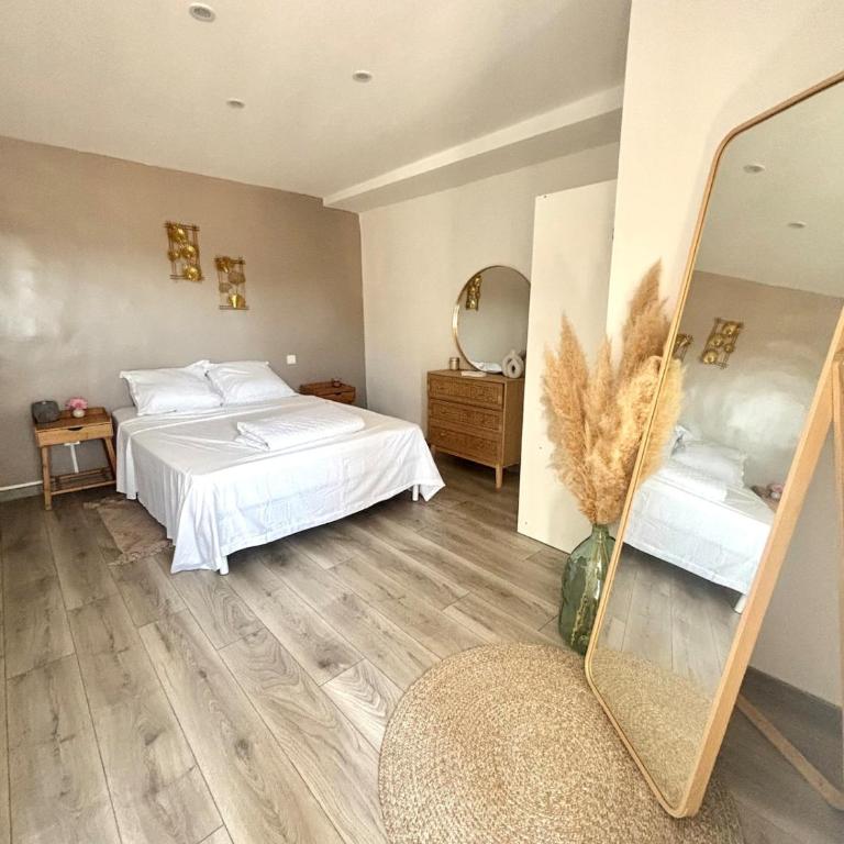 Climatisé , Refait à neuf et centre ville - Apartamento de 1 dormitorio - 3