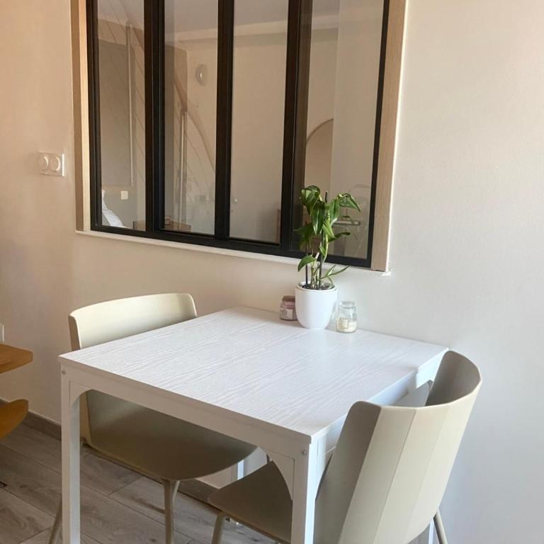 Climatisé , Refait à neuf et centre ville - Apartamento de 1 dormitorio - 10