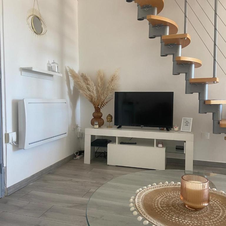 Climatisé , Refait à neuf et centre ville - Apartamento de 1 dormitorio - 11