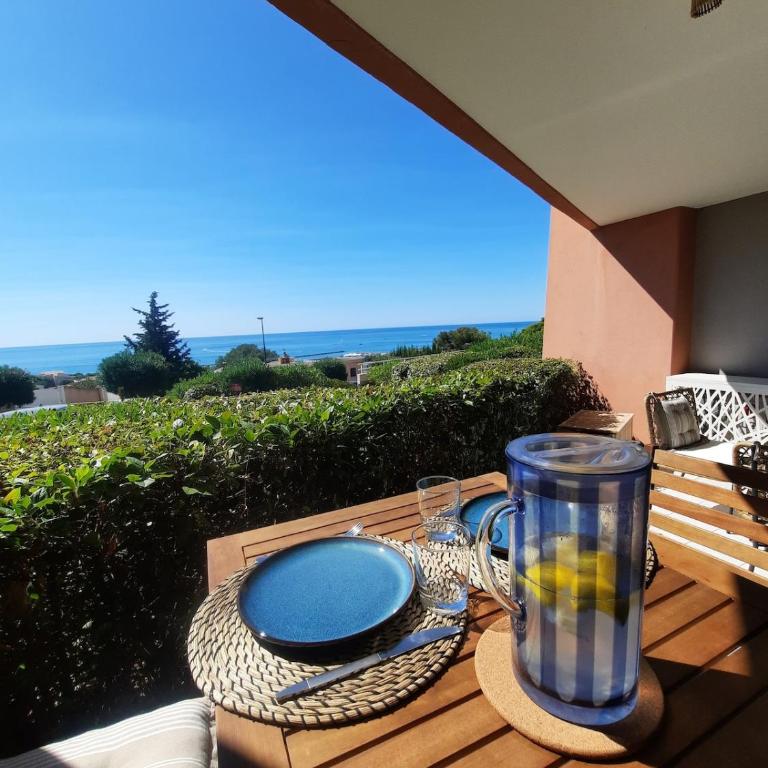 Appartement vue mer - Calme - Parking - Tennis - Piscine été - Appartement 2 Chambres - 6