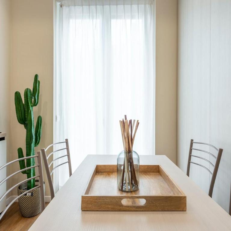 Duomo Apartments B Home - Quiet Two Bedrooms & Bathroom - Appartamento con 2 Camere da Letto - 9