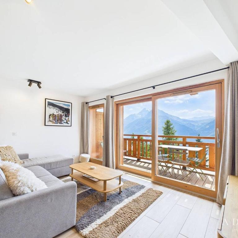 Appartement moderne 3 pièces, 2 ch, proche pistes, parking inclus - FR-1-398-674 - Appartement - 1