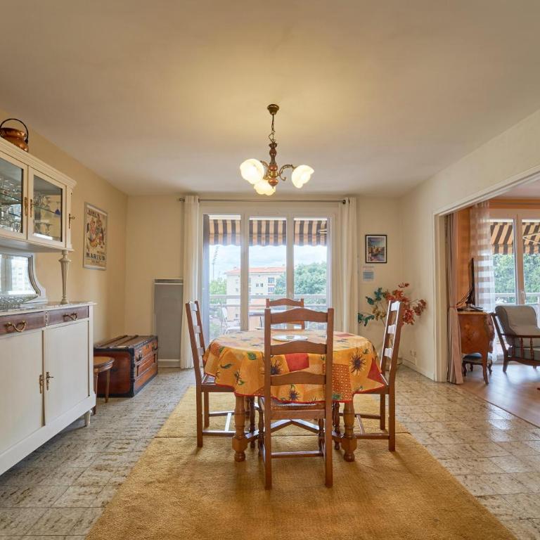 Eau vive - Two-Bedroom Apartment - 23