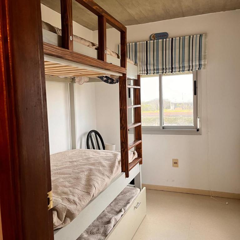 A media cuadra del mar, entre Manantiales y José Ignacio - Casa de 2 dormitorios - 24