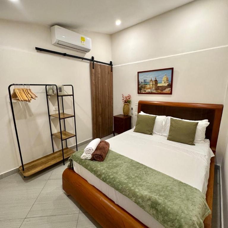 Casa Salvatore - Getsemani - Private pool - Four-Bedroom House - 34